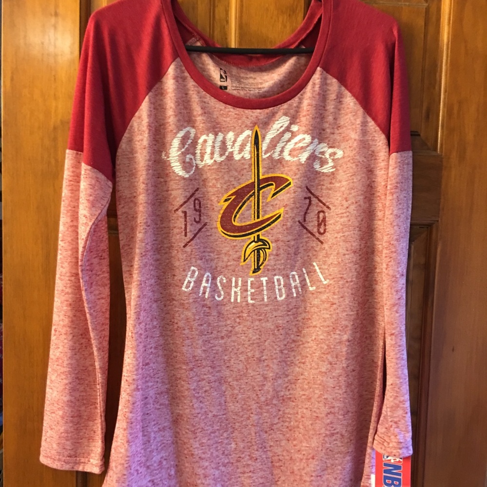 Woman’s Cleveland Cavaliers shirt